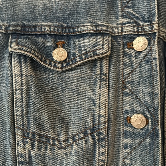 Madewell Denim Jacket - Picture 2 of 7